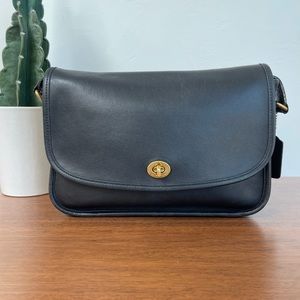 Vintage Coach City Bag in Black